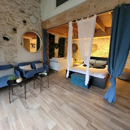 Appartement Studio De Charme - Le Celeste *